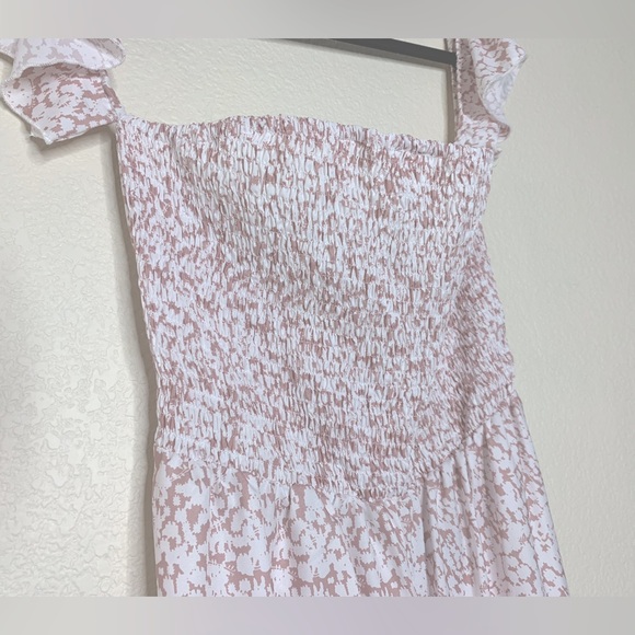 Off Shoulder Floral Print Romper Jumpsuit in Dusty Pink - Picture 6 of 9